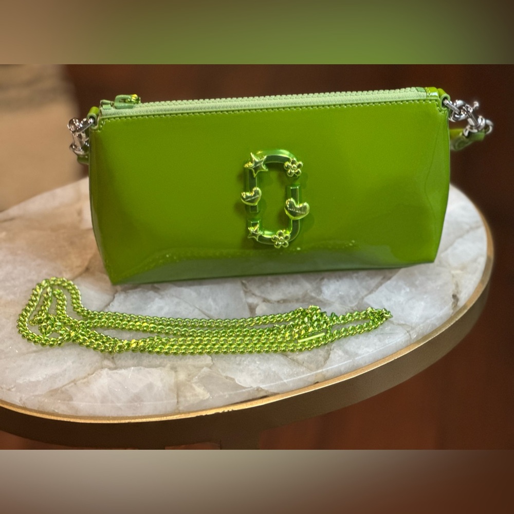 Marc Jacobs Glossy Green Crossbody/Shoulder Bag |NWOT | Rare | $445 Retail 💚 - Picture 3 of 15